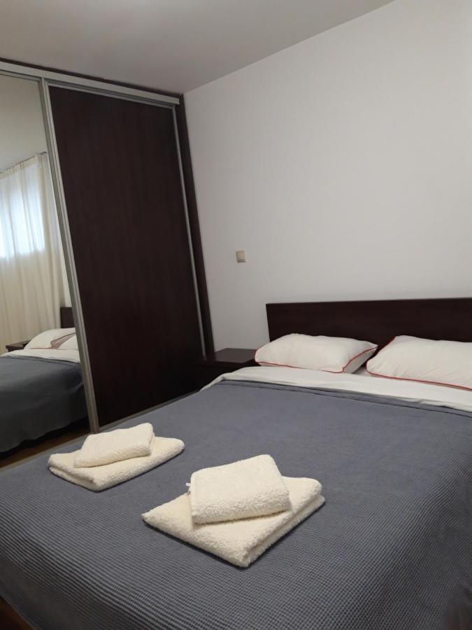 Papas Apartments Bucurestii Noi Luaran gambar